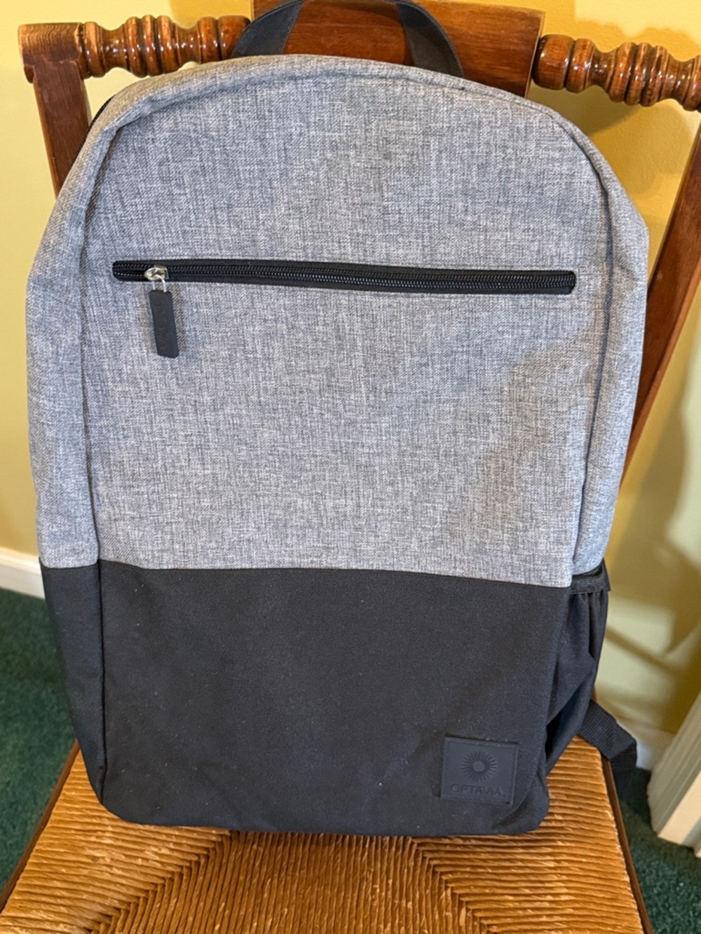 Optavia backpack large with padded computer pocket, side water bottle pouch NWOT